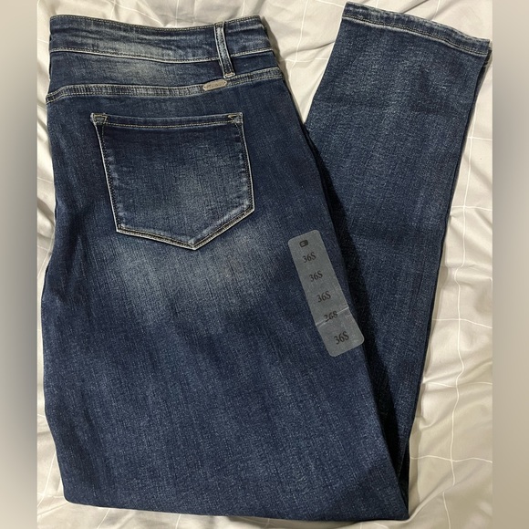 KanCan Signature High Rise Skinny Distressed Jeans 36S - Picture 4 of 5